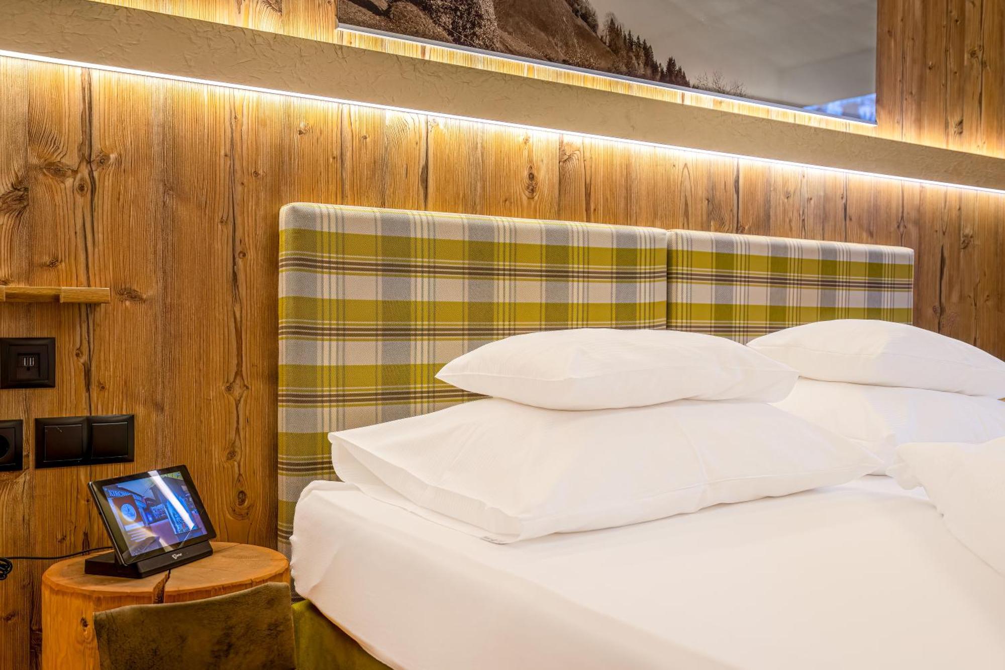 Hotel Kirchbichlhof Хипах Екстериор снимка